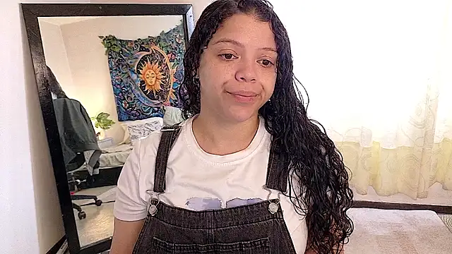 Snapshot of Amanda_sweet chatting on June 22, 2026, 2:14 pm Amanda sweet online show from June 22, 2026, 2:14 pm