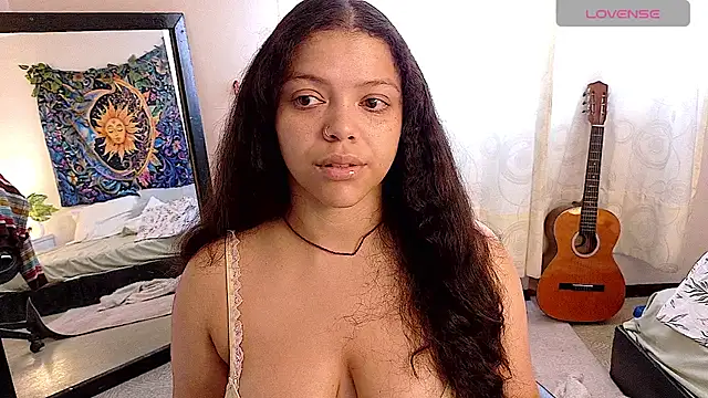 Snapshot of Amanda_sweet chatting on July 7, 2026, 2:21 pm Amanda sweet online show from July 7, 2026, 2:21 pm