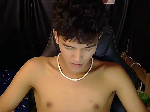 kenbigcockxx online show from March 14, 2026, 3:34 am