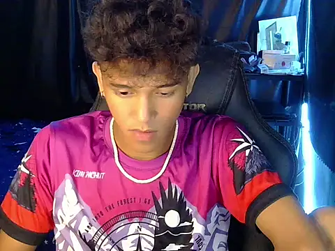kenbigcockxx online show from April 20, 2026, 8:54 pm