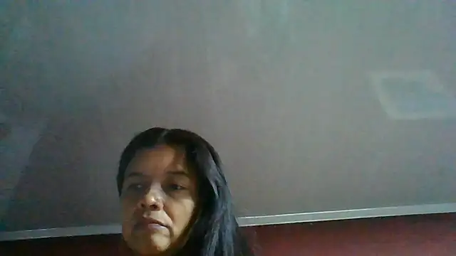 Snapshot of DianaOchoa_ chatting on July 20, 2026, 2:04 am DianaOchoa online show from July 20, 2026, 2:04 am