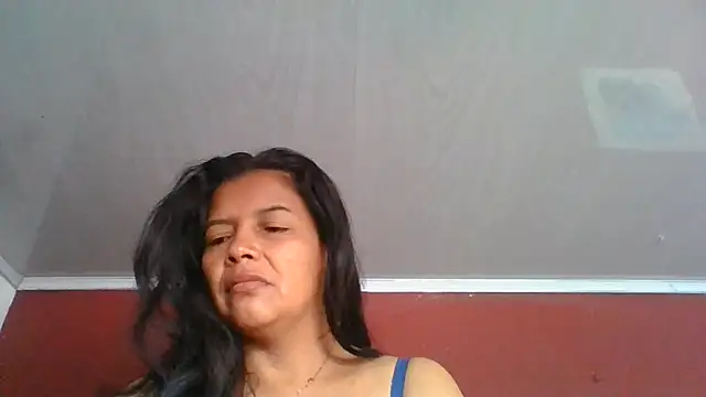 Snapshot of DianaOchoa_ chatting on July 20, 2026, 12:40 pm DianaOchoa online show from July 20, 2026, 12:40 pm