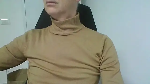 Snapshot of Sensor2000 chatting on January 9, 2026, 8:17 am Sensor2000 online show from January 9, 2026, 8:17 am