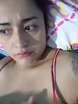 candy  fox  online show from March 6, 2026, 6:21 am