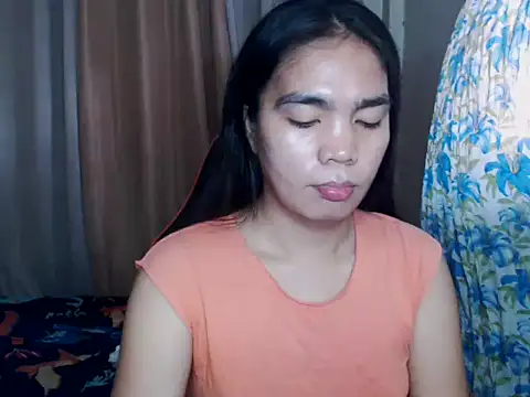 Snapshot of Simple_Martina chatting on October 2, 2025, 12:39 am Simple Martina online show from October 2, 2025, 12:39 am