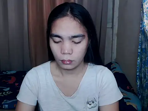 Snapshot of Simple_Martina chatting on October 28, 2025, 1:31 am Simple Martina online show from October 28, 2025, 1:31 am