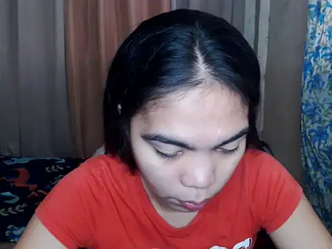 Snapshot of Simple_Martina chatting on October 30, 2025, 1:29 am Simple Martina online show from October 30, 2025, 1:29 am