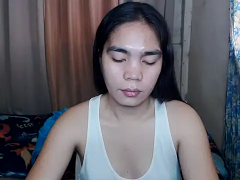 Snapshot of Simple_Martina chatting on November 13, 2025, 1:59 am Simple Martina online show from November 13, 2025, 1:59 am