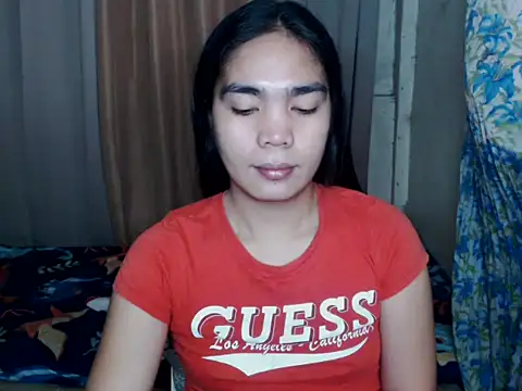 Snapshot of Simple_Martina chatting on November 16, 2025, 1:22 am Simple Martina online show from November 16, 2025, 1:22 am