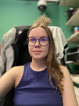  CherryBloom  online show from September 16, 2025, 12:28 pm