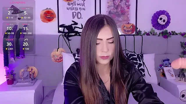 Heraa Piett online show from October 10, 2025, 4:17 pm