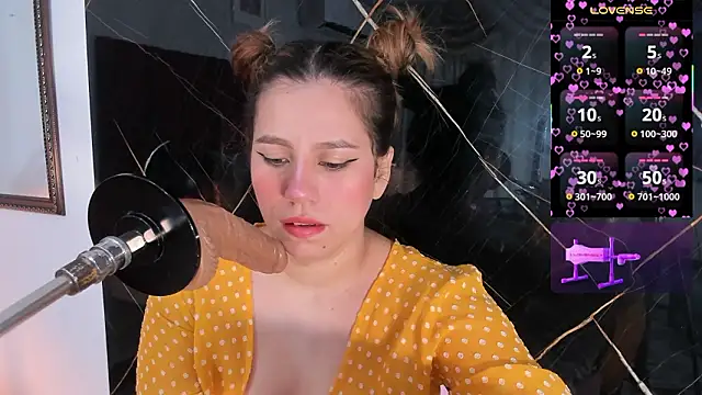 abby blond  online show from February 5, 2026, 12:21 pm