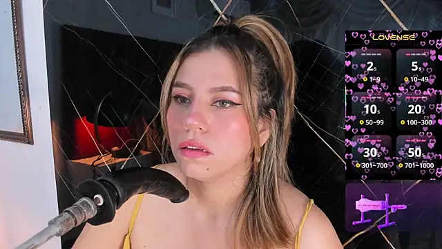 abby blond  online show from February 13, 2026, 12:12 pm