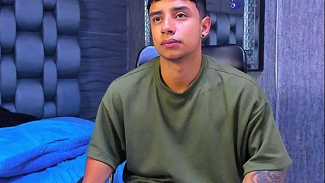 jaze bradley online show from November 5, 2025, 11:32 am