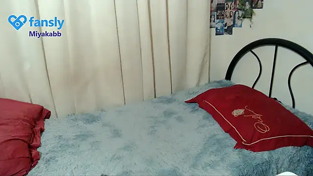 Snapshot of chakababe chatting on December 17, 2025, 11:44 pm chakababe online show from December 17, 2025, 11:44 pm