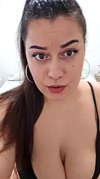 Larissa4U online show from October 24, 2025, 12:56 pm