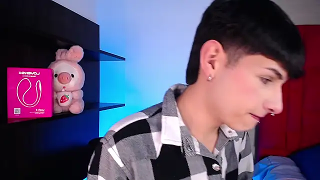 Ezra Storm online show from January 11, 2026, 4:17 am