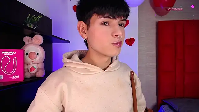 Ezra Storm online show from February 16, 2026, 4:52 am