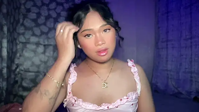 Exotic alyssa69 online show from April 20, 2026, 5:37 pm