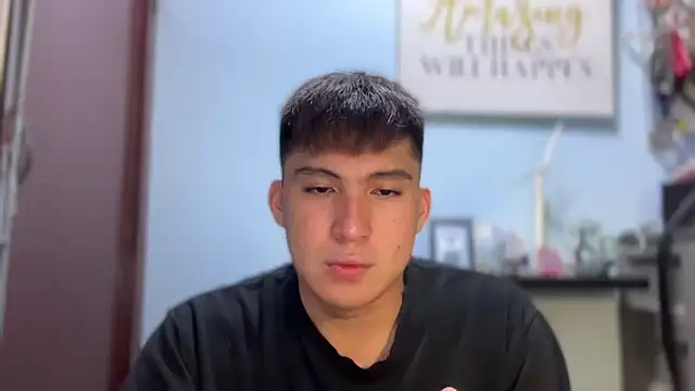 lovely jay online show from November 3, 2025, 5:14 pm