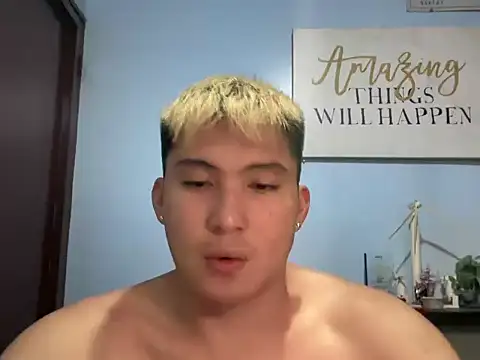 lovely jay online show from April 10, 2026, 6:12 pm