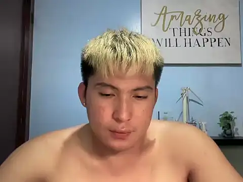 lovely jay online show from April 27, 2026, 12:58 pm