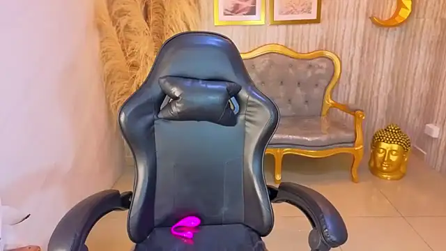 risada temptation s online show from November 26, 2025, 3:40 am