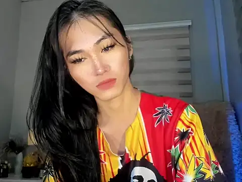 lovelychanel69xx online show from September 18, 2025, 10:56 pm