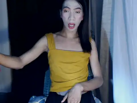 Snapshot of xyourdreamtrans chatting on September 30, 2025, 2:27 am xyourdreamtrans online show from September 30, 2025, 2:27 am