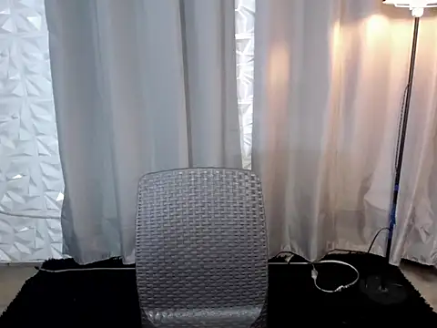 Snapshot of prince_elaijah chatting on July 1, 2026, 8:49 am prince elaijah online show from July 1, 2026, 8:49 am