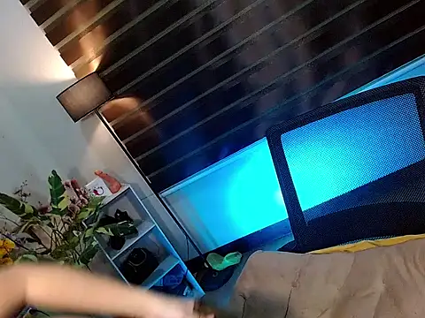 Bella subhunterx online show from February 8, 2026, 8:51 am