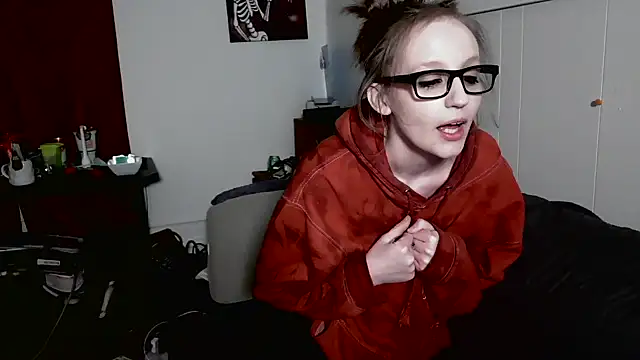 Snapshot of meateater74553 chatting on January 7, 2026, 4:48 am meateater74553 online show from January 7, 2026, 4:48 am