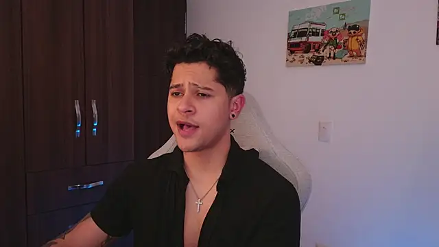 domsantiago  online show from September 9, 2025, 1:49 am