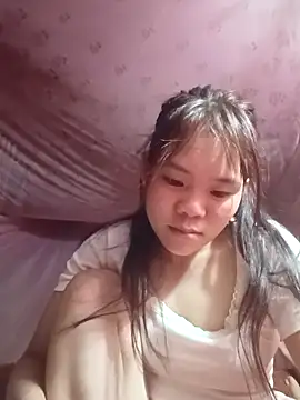 Nguyet135 online show from April 26, 2026, 1:42 pm