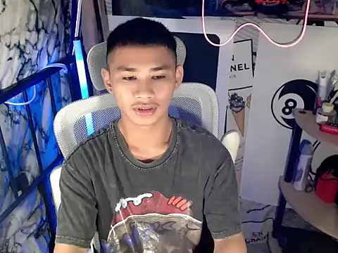 asianhardcock25 online show from February 26, 2026, 11:42 am