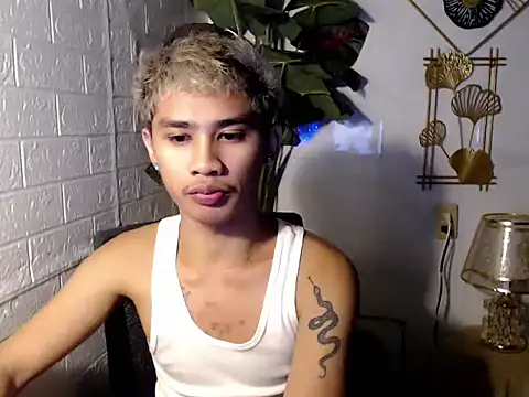 asianhardcock25 online show from April 20, 2026, 3:48 pm