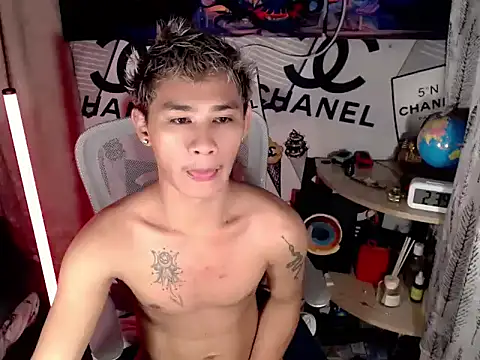 asianhardcock25 online show from April 26, 2026, 6:38 pm