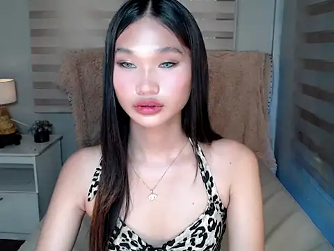 universal slutt online show from October 24, 2025, 4:25 pm