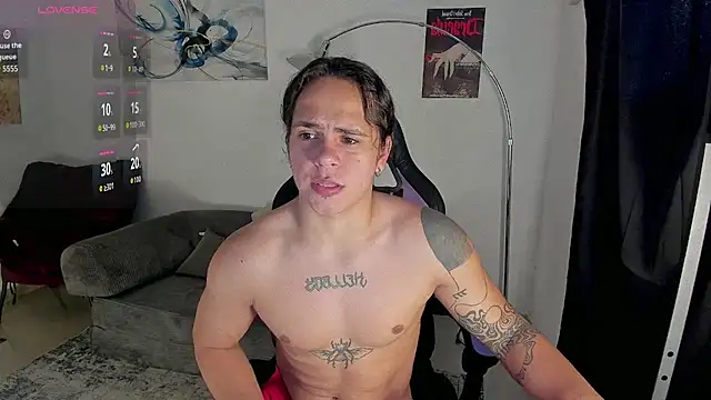 Maximiliano scoott   online show from May 17, 2026, 9:44 pm