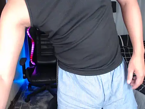 alexsuckable01 online show from May 16, 2026, 12:40 am