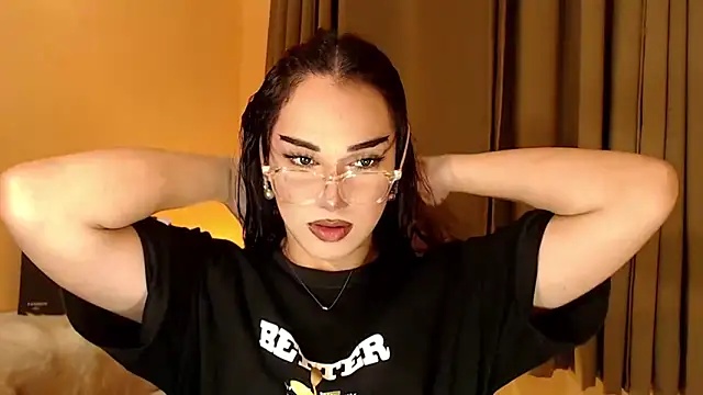 Snapshot of magnificent_kitana chatting on October 16, 2025, 12:28 pm magnificent kitana online show from October 16, 2025, 12:28 pm