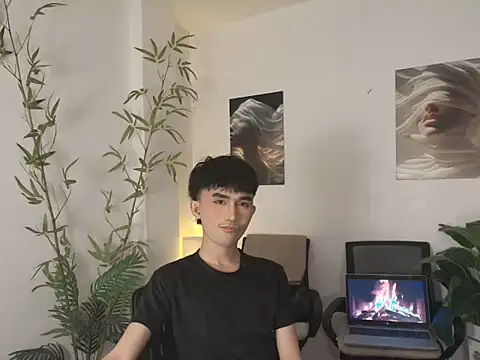 Snapshot of twink_pinoy chatting on June 26, 2026, 8:46 pm twink pinoy online show from June 26, 2026, 8:46 pm