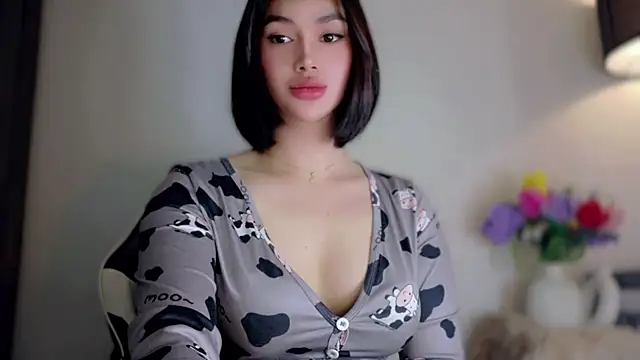 anna lala7 online show from April 20, 2026, 11:28 pm