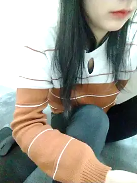 Kembong01 online show from March 8, 2026, 7:39 pm