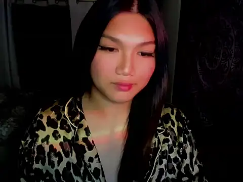 Lou heart online show from December 2, 2025, 8:48 pm