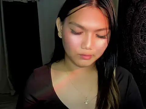 Lou heart online show from February 9, 2026, 2:54 pm