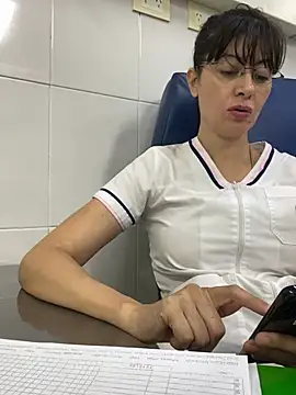 aphrodite sexy online show from April 22, 2026, 3:09 am