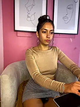 Alaska euphoria online show from October 4, 2025, 2:26 pm