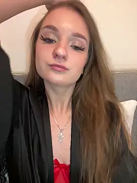 AdelinaEmber online show from November 22, 2025, 11:42 am