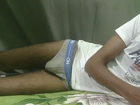Snapshot of rockyy23boy chatting on June 6, 2026, 1:00 am rockyy23boy online show from June 6, 2026, 1:00 am